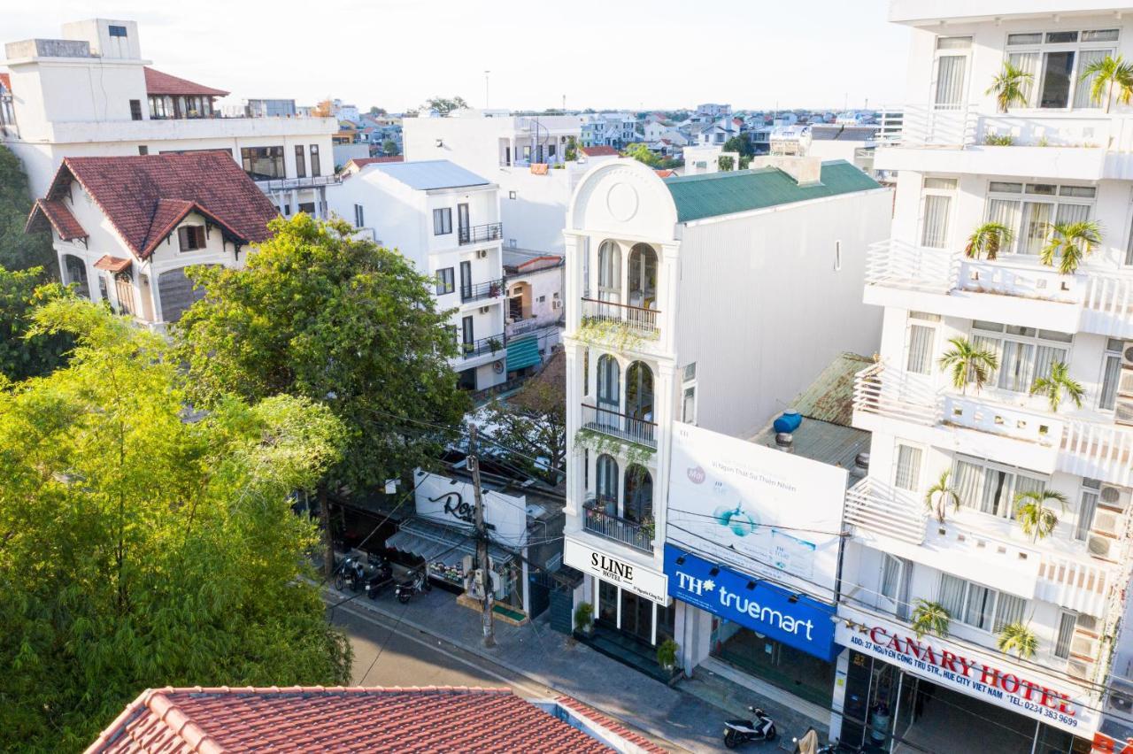 Sline Hotel Hue Exterior photo